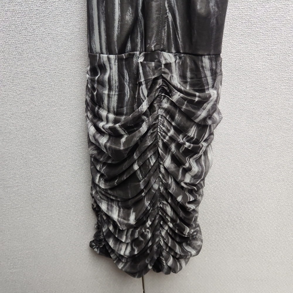 Chic Ruched Black and Gray Mini Dress